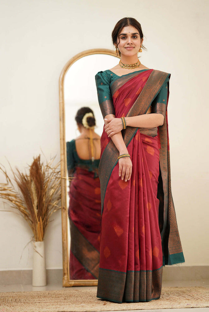 Midnight Elegance Kanjivaram Saree