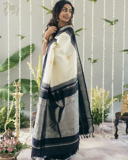 Silk White Kasavu Saree